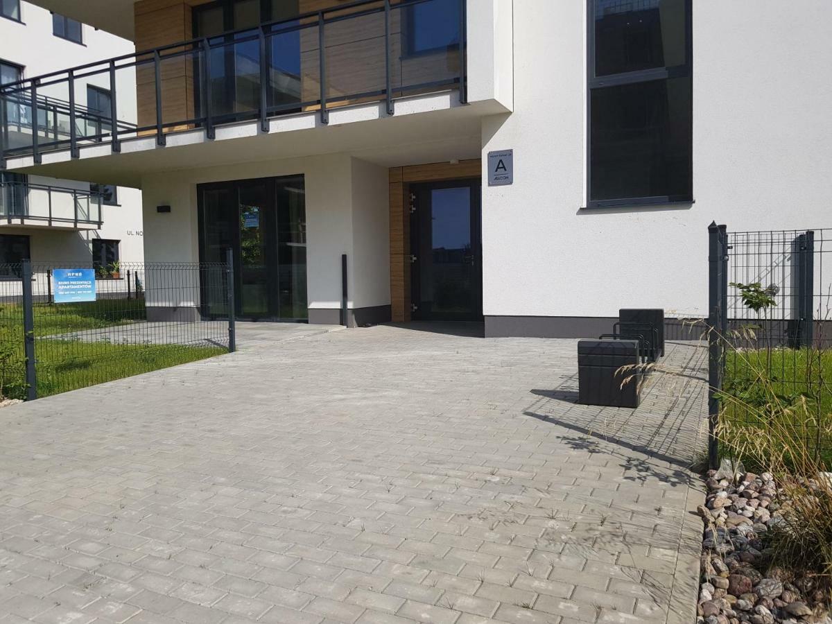 Apartament "Zloty Relaks" Tuz Przy Plazy Z Balkonem Z Widokiem Na Hel I Hamakami Пуцк Экстерьер фото